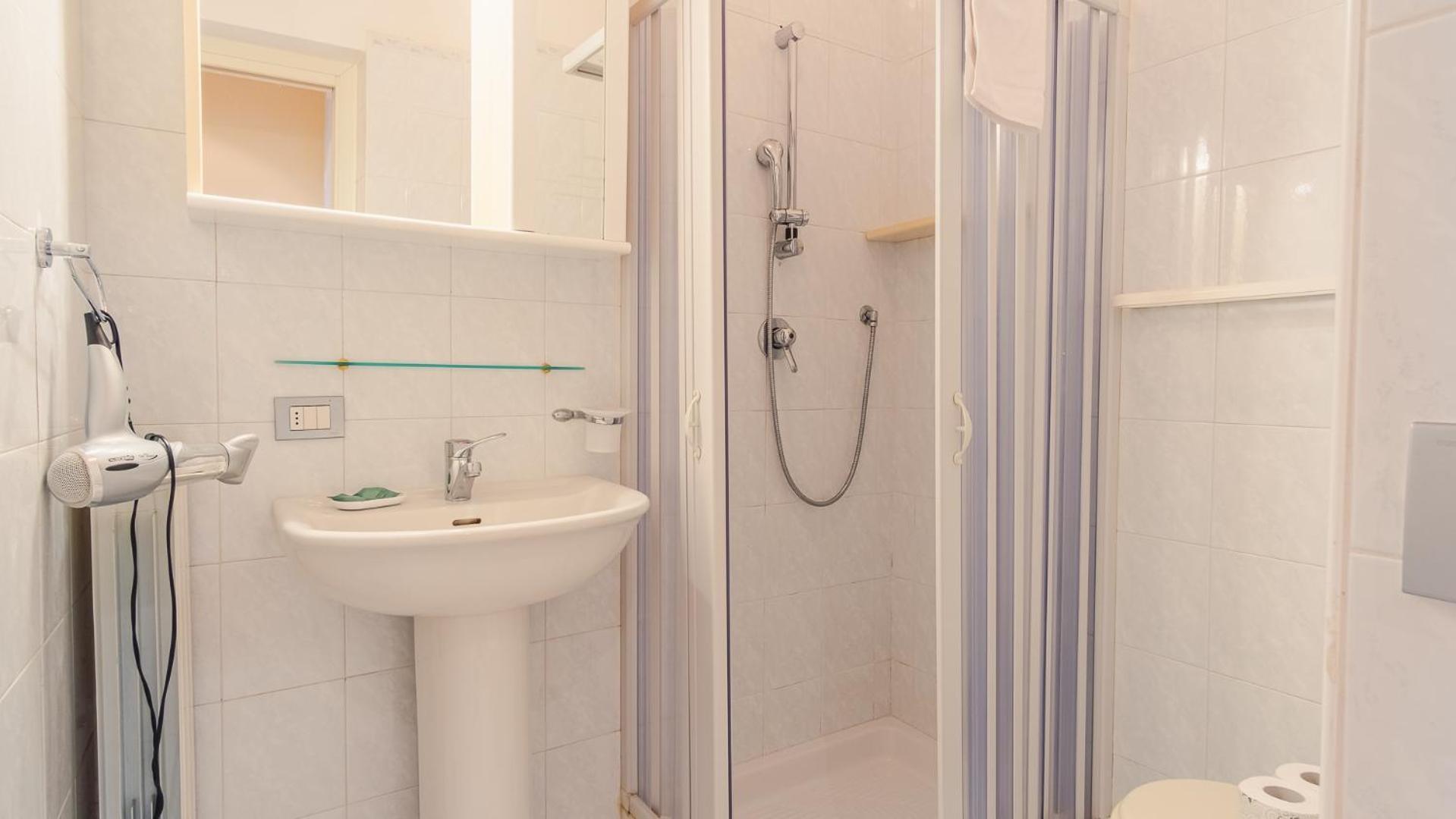 La Bella Colombare - Italian Homing Apartment Sirmione Bagian luar foto
